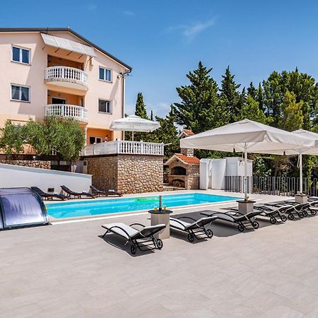 Apartments Prkacin 2 Starigrad Paklenica Ngoại thất bức ảnh