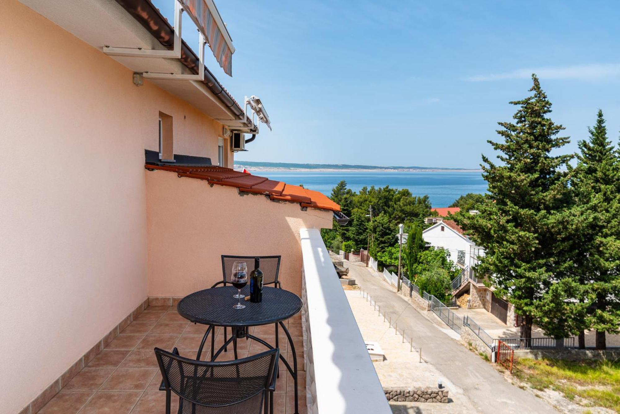 Apartments Prkacin 2 Starigrad Paklenica Ngoại thất bức ảnh