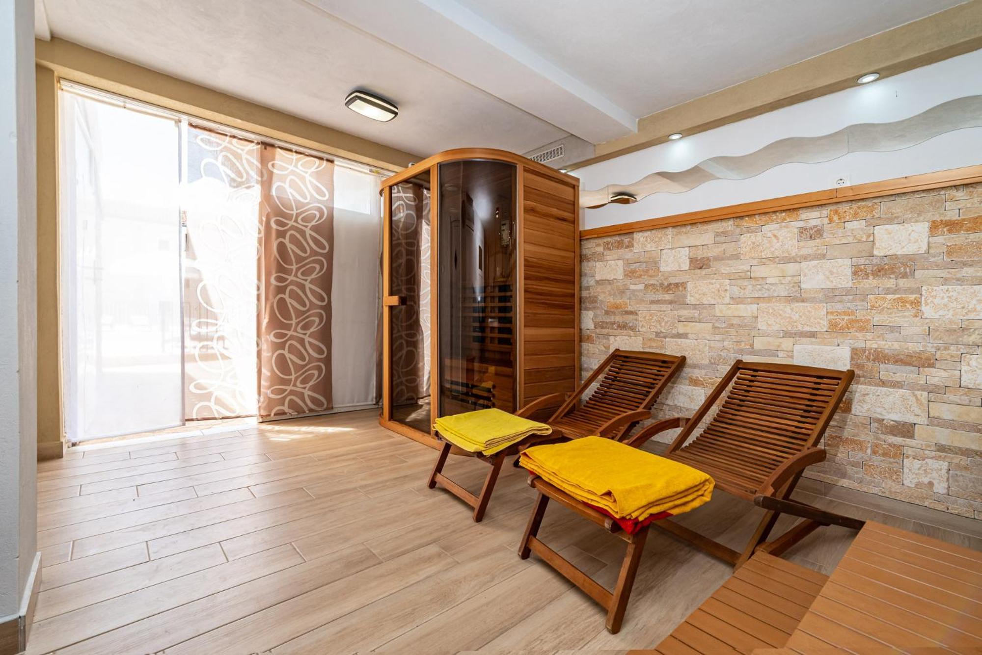 Apartments Prkacin 2 Starigrad Paklenica Ngoại thất bức ảnh