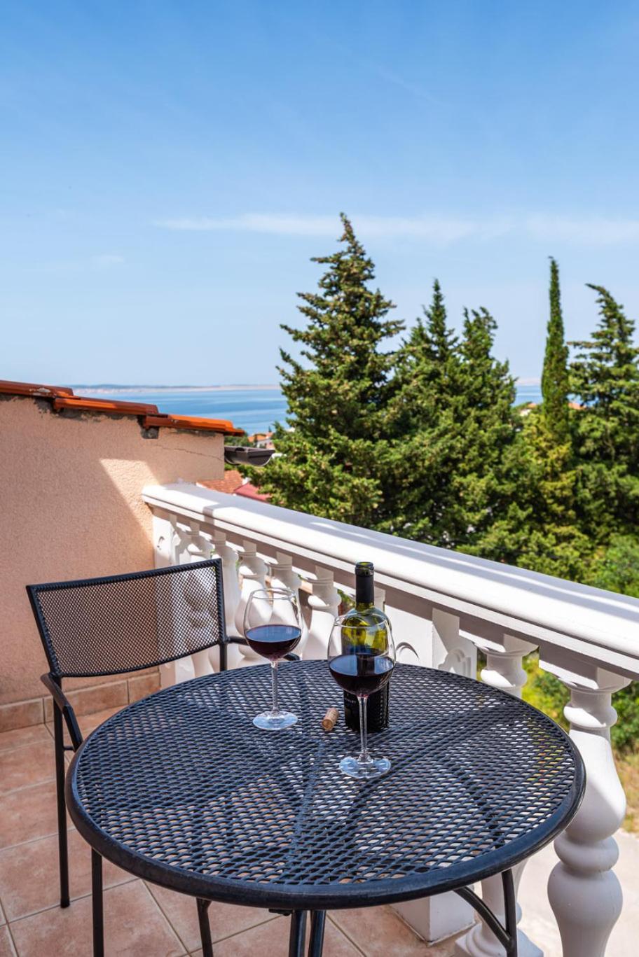 Apartments Prkacin 2 Starigrad Paklenica Ngoại thất bức ảnh